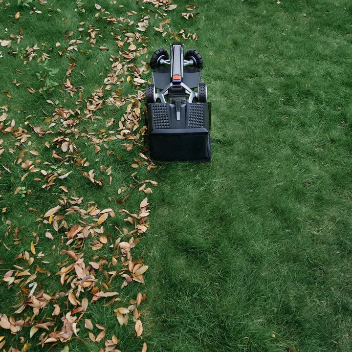 Load image into Gallery viewer, EcoFlow US EcoFlow BLADE Robotic Lawn Mower
